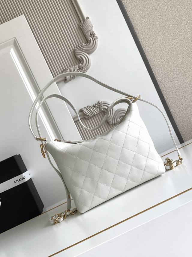 Small Size Model 5509 Chanel 25Ss Runway Double-Shoulder Bag Black Gold Small 25