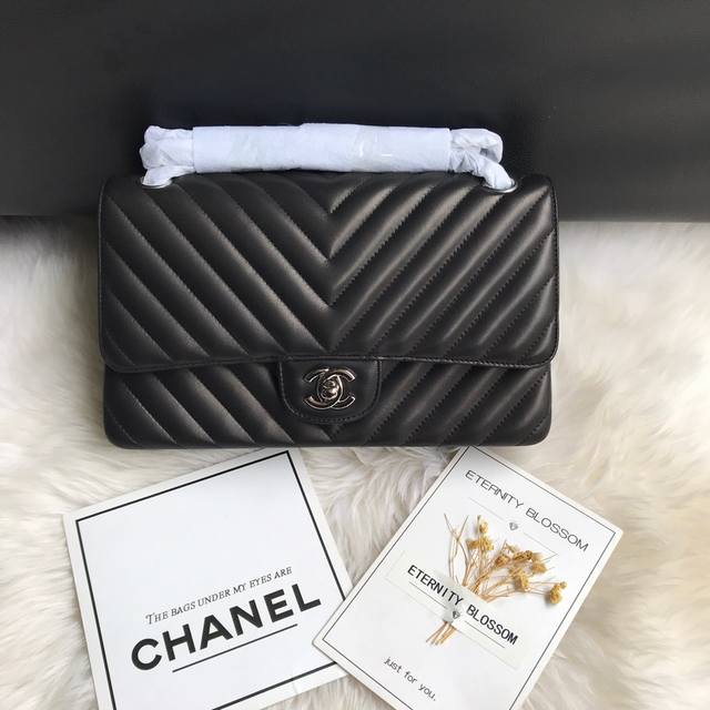 Original Quality 1112V Line Lambskin, Car-Edge Design, Medium Size 25 Cm Upgrade