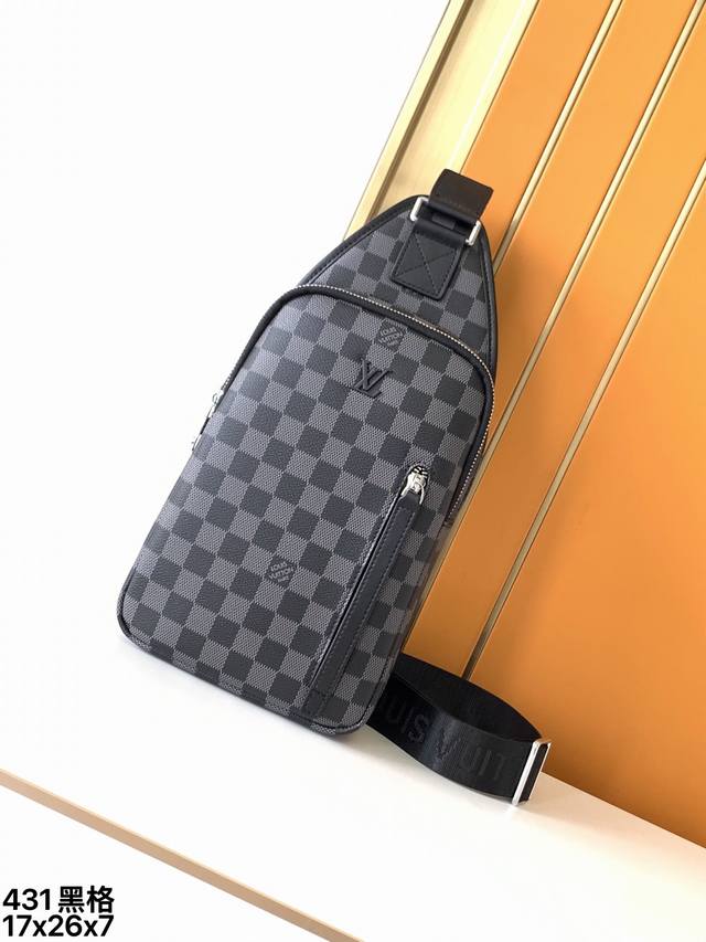 Chest Bag, 431# Top-Grade Original Single This Size Is Just Right, A Very Stylis