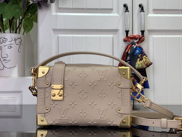 Top-Grade Original Side Trunk Pm M14571 Apricot This Elegant Side Trunk Pm Is Pa