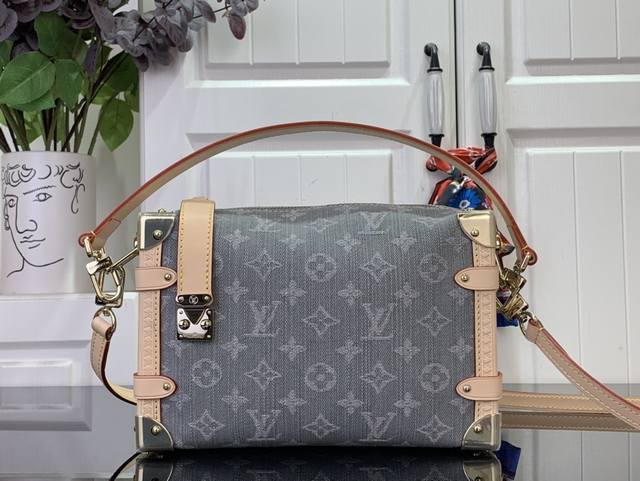 Premium Original Single Special Offer Side Trunk Medium Handbag M13285 Gray Deni