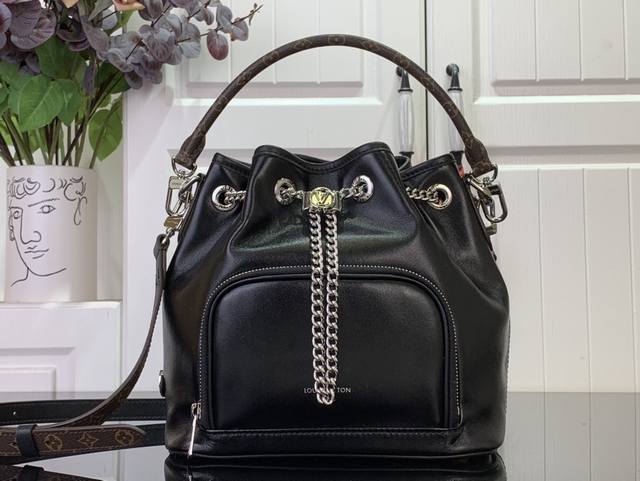Top-Grade Authentic Special Offer No Way Vibe Handbag M14377 Black Leather The N