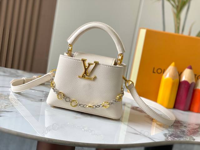Top-Tier Authentic Guangzhou Goods M12935 This Capucines Mini Handbag From The C