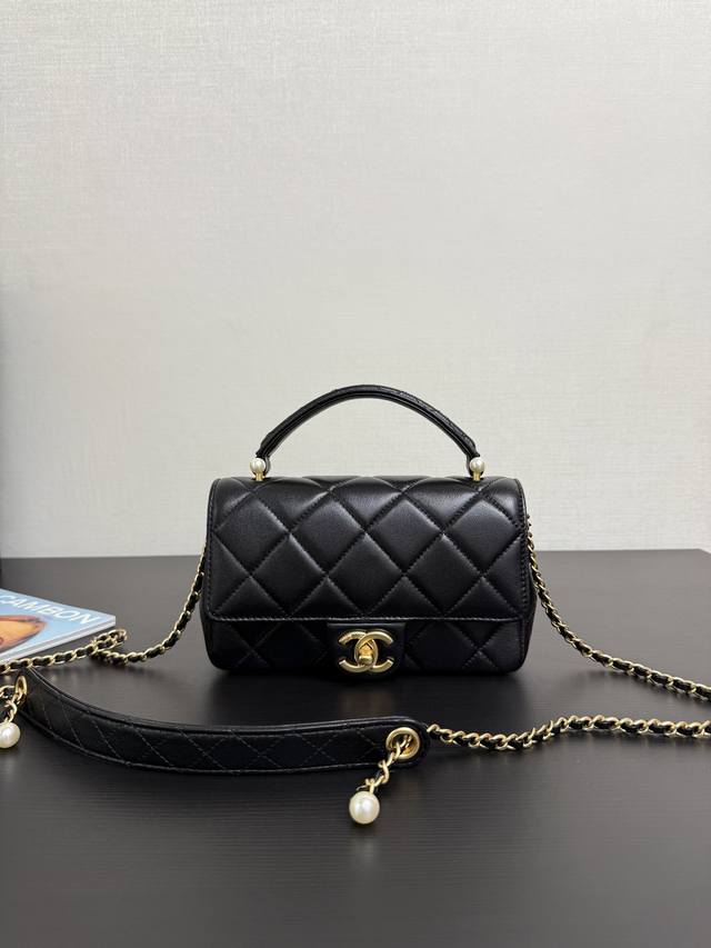 Genuine Leather, In Stock 25P Pearl Handle Large Mini Lambskin, Exceptional Soft