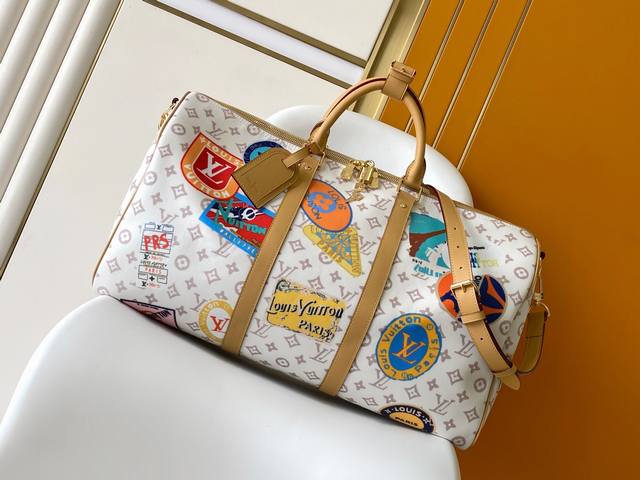 M14736 Dynamic 163 This Kipol 45 Is Crafted From A Single Piece Of Canvas. The L