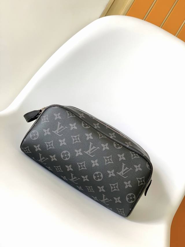 M46354 Black Flower M46696 Waxed Leather N40127 Black Grid M44494 Vintage Print