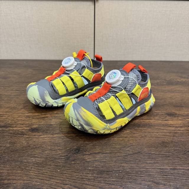 Keen New Kids' Shoes 26-37 With Twist Buckle And Sawtooth Rubber Outsole For Str