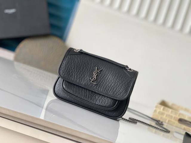 The Mini Is The Latest Addition To The Niki Family It's Absolutely Cool! The Bag