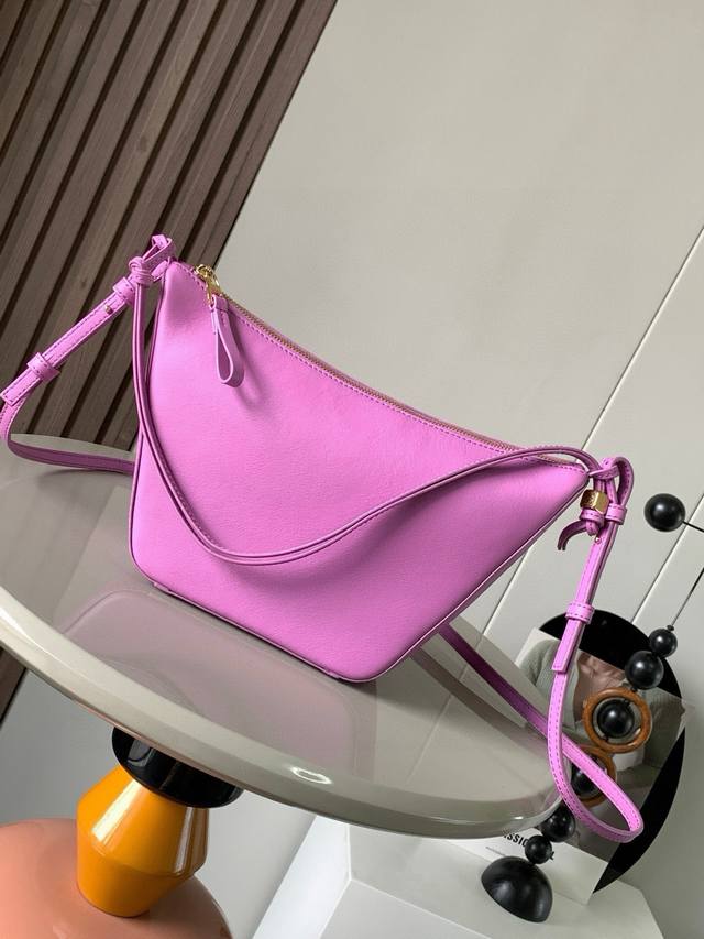Best-Selling Hammock Hobo Handbag New Hammock Bag, Underarm Bag, Three-In-One: H