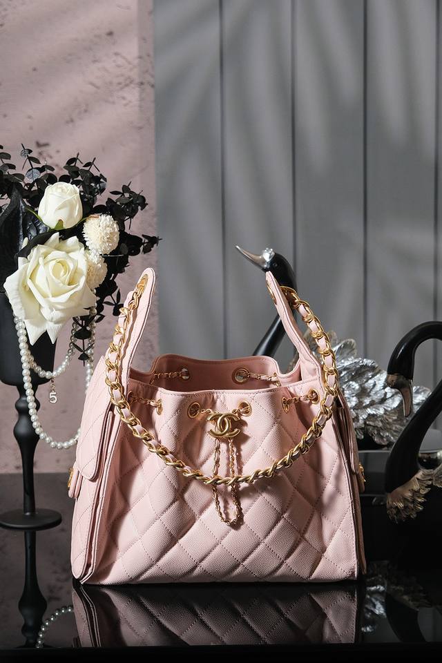 Early Spring Runway Collection Size: ** Pink 25C Early Spring Runway Edition Arr