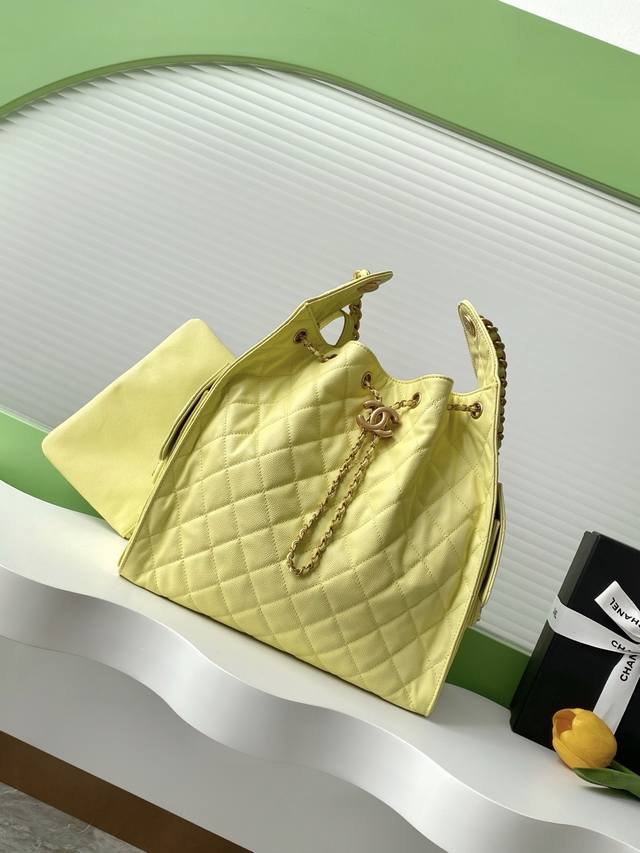 25C Ball-Patterned Leather Hip-Hop Bag Chanel Hobo Underarm Bag Hippie Underarm