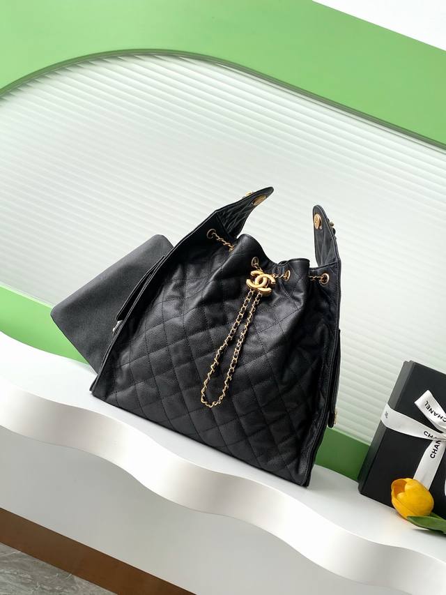 25C Ball-Patterned Leather Hip-Hop Bag Chanel Hobo Underarm Bag Hippie Underarm
