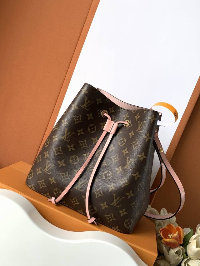Variable Code Chip N Ono Medium Handbag Premium Enhanced Edition Model: M44022 L