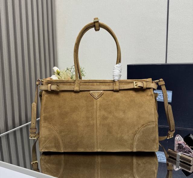 Authentic Grade Top-Quality Original Order New Arrival Matte Leather 1Ba433 Larg