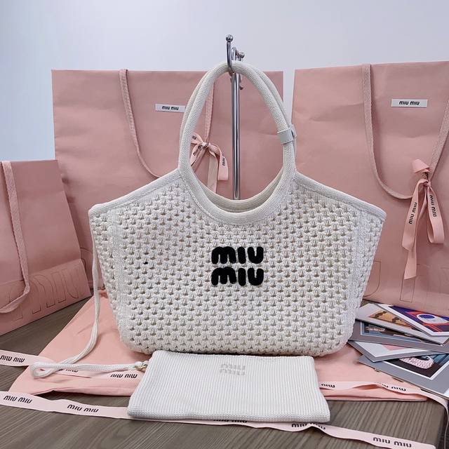 Authentic Grade 5Bg281, Miu's New Isetan Limited Edition Lace-Knit Tote Bag, Fea