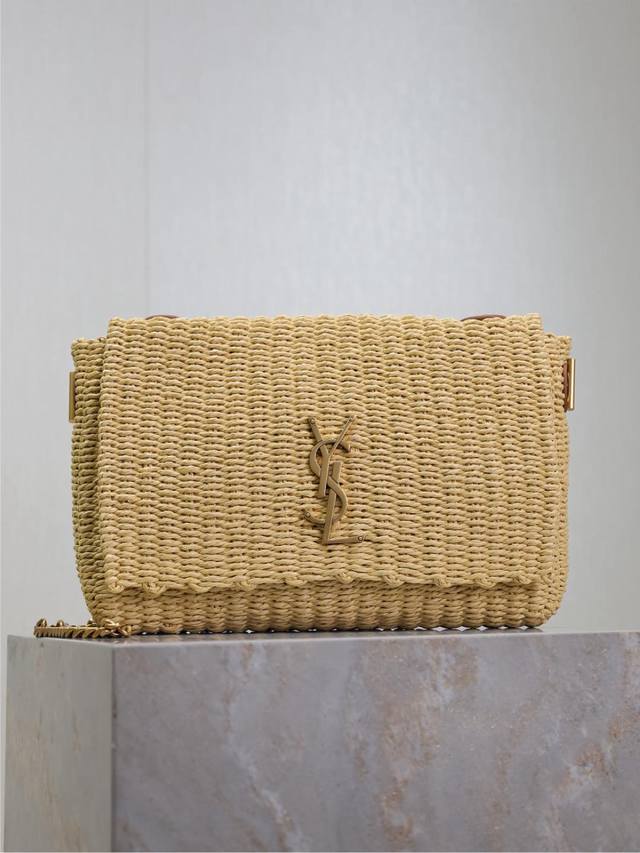 Authentic Kate_ Raffia Wicker Chain Bag. Brimming With Artistic Flair The Raffia
