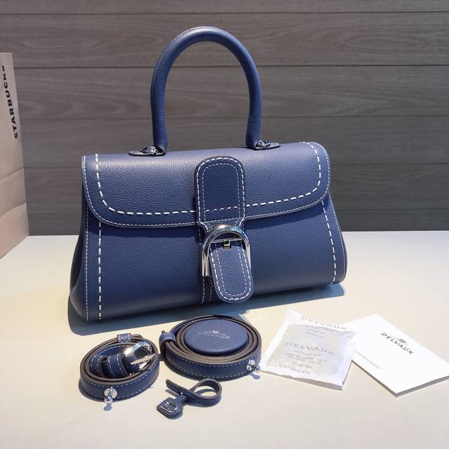 De Lvaux Brillant Togo Hand-Sewn Waxed Leather Bag. Its Intricate Craftsmanship