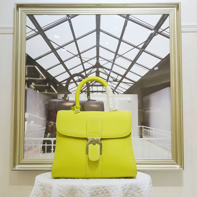 With Fresh Anise Green Outer Stitching, Medium Size. Delvaux, Founded In 1829, I