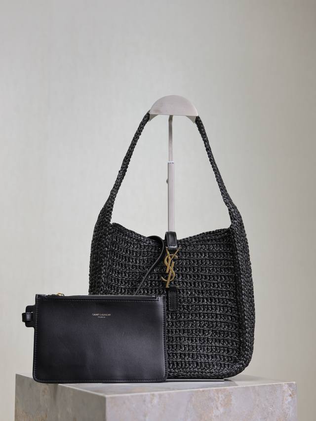Le 5A7 Woven Underarm Bag_ Newly Launched Underarm Bag With A Pure Handwoven Des