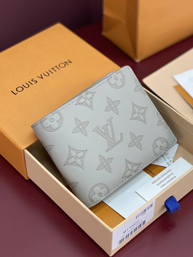 M14802 New Embossed Ice Gray! Made From Genuine Full-Grain Cowhide Leather!This