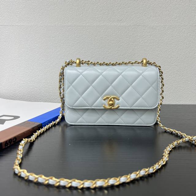 Original Leather Small Size 25S New Version Upgrade Castle Series Gold Ball Bag