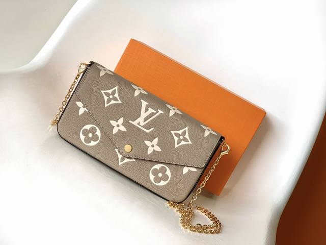 Top-Grade Genuine Leather, Half-Steel Hardware, Top-Grain Cowhide Leather M69977