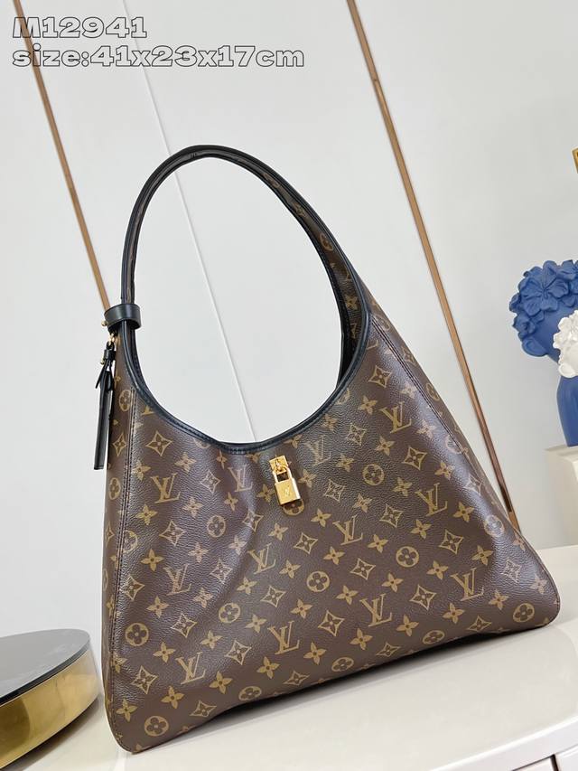 Top-Tier Authentic Replica M12941 This The Drop Gm Handbag Draws Inspiration Fro