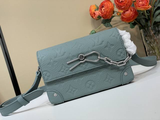 Top-Tier Authentic Replica Exclusive Real-Shot Steamer Mini Handbag M81746 13889