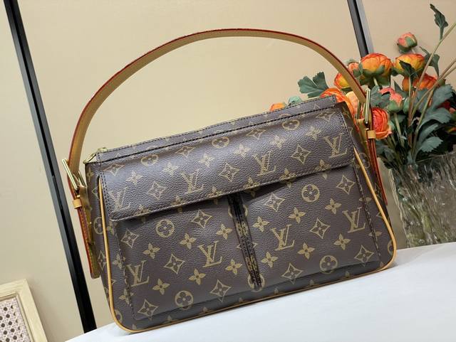 Top-Quality Original Replica, Exclusive Real-Life Photos. Vintage Bag, Large Han