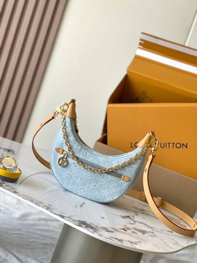 Premium Mb Original Leather Loo Batch Handbag Model: M24846 Blue Dynamic Chip Ma