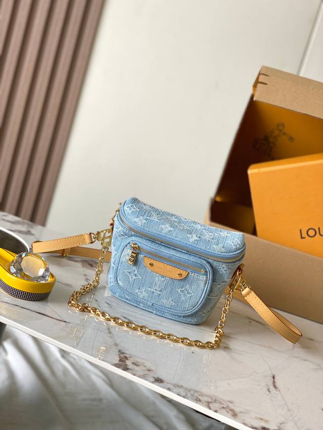 Premium Mb Original Leather Mini Bumbag Handbag Model: M83353 Dynamic Chip Mater