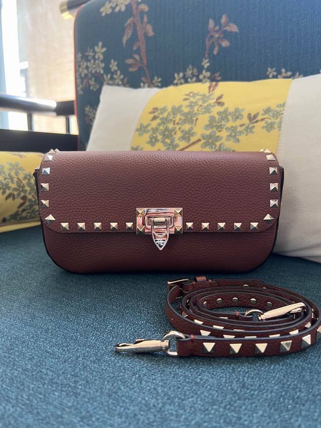 Model: 2070 Garavani Rockstud Grained Calfskin Handbag With Signature Hook Closu