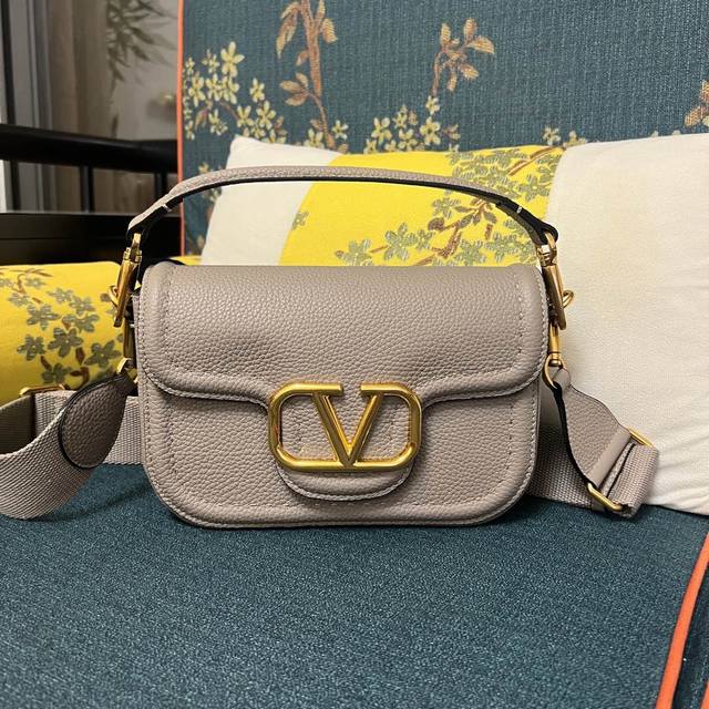 Model: 2010 Garavani Alltime Soft Grained Calfskin Handbag, Adorned With Metal V
