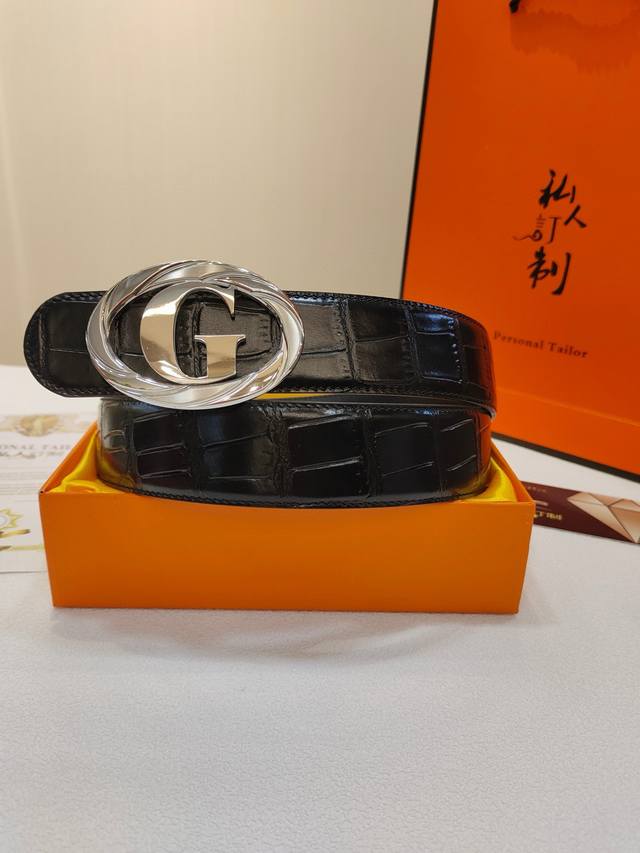 Gucci's New G-Shaped Pure Steel Buckle, Top Layer Crocodile Pattern Cowhide With