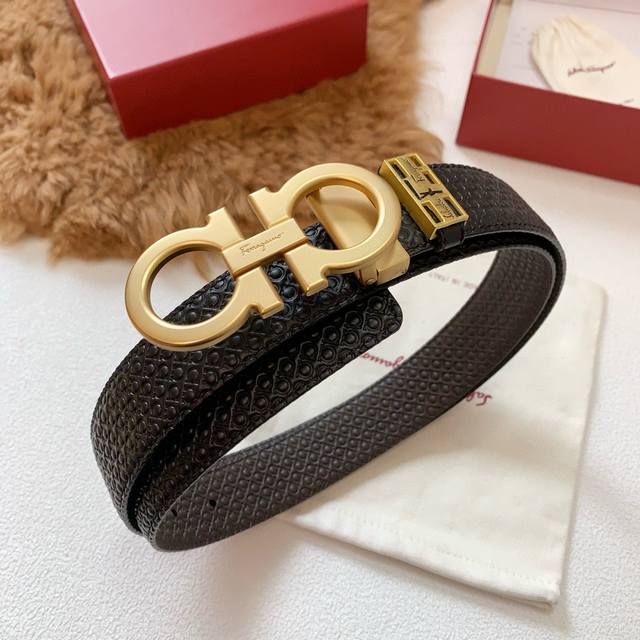 With Genuine Packaging, Exclusive Supply For Purchasing Agents, Ferragamo Synchr