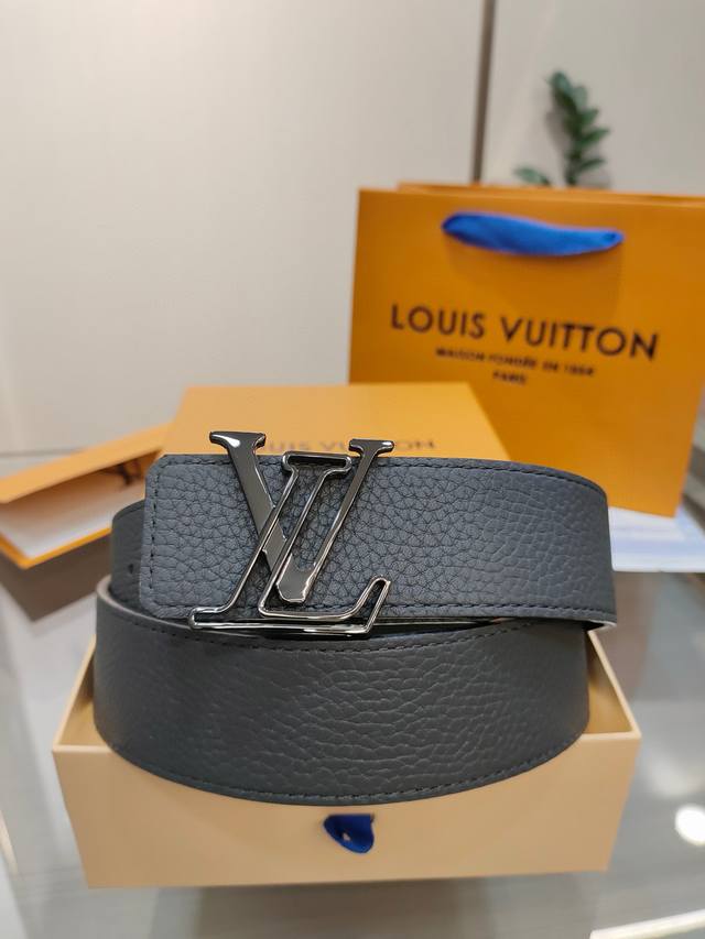 lv Men's Belt Original Boutique Classic Original Quality With Boutique Hardwa