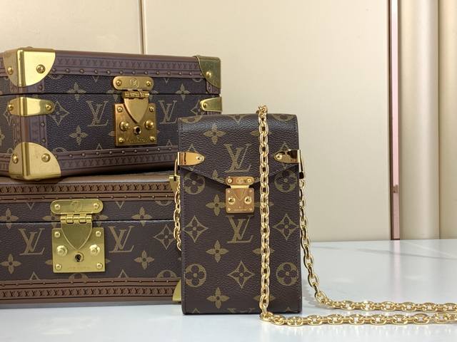 top-Grade Original M13572 Monogram Bag, The New M Tis Bag Of The Season. This