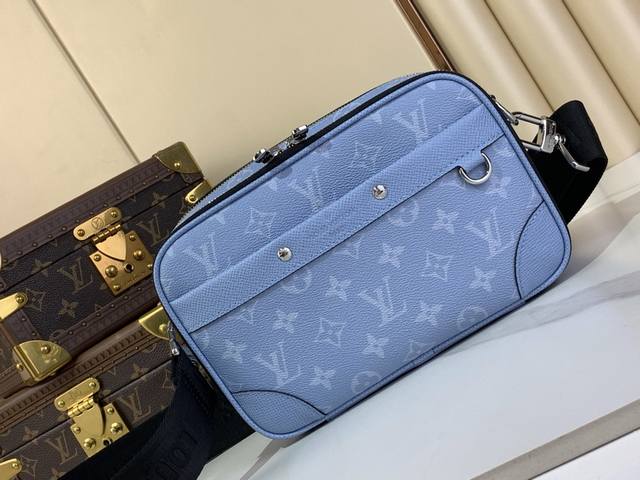 Exclusive Original Alpha Messenger Bag M14073 Light Blue This Alpha Messenger Ba