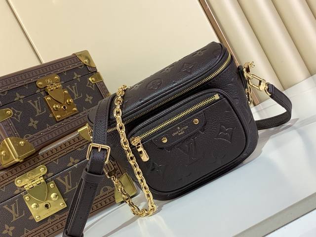 top-Grade Original M82208 M82347M13827 This Mini Bumbag Handbag Is From The L