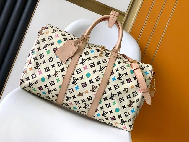 m24901Blackm24233Whitethe Hottest Model Of The Yearlv X Yk Keepall 50 Combine