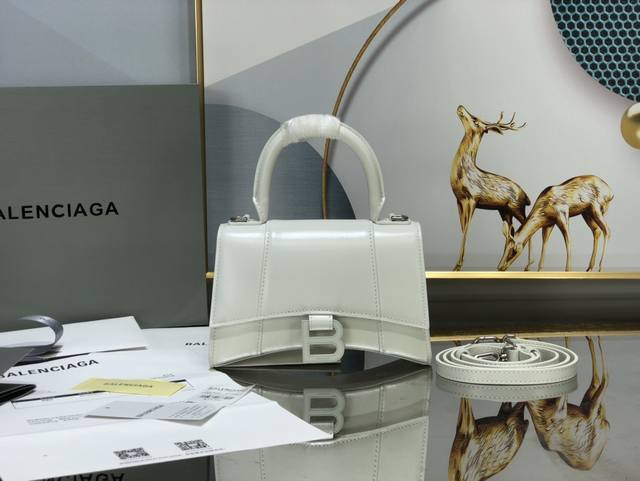 White Lacquer Buckle Plain Xs#Grand Launch Of Balenciaga Paris Family Purchasing