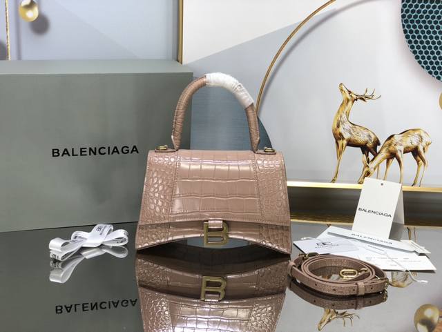 Nude Pink Crocodile Pattern S Size# Grandly Launch The Balenciaga Parisian Famil