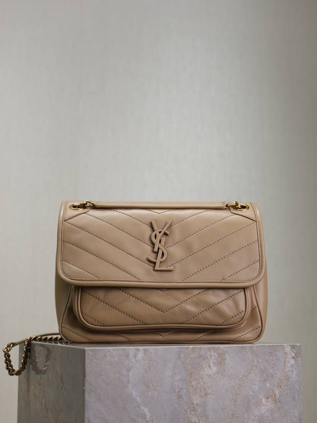 niki 28Cm Apricot Lambskin The Spring And Summer Lambskin Niki Metal Chain Ha