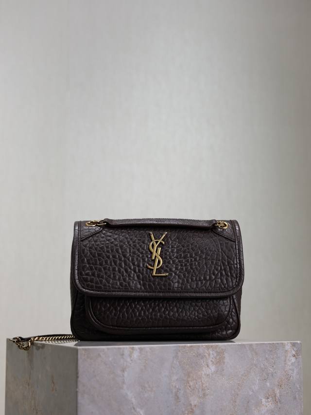 niki_22Cm Coffee Elephant Pattern With Gold Buckle It's So Cool. The Bag Look