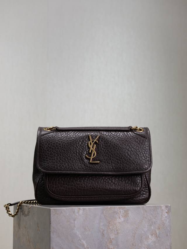Coffee Elephant Pattern With Gold Buckle 28Cm Niki Is So Cool. The Bag Is Beauti