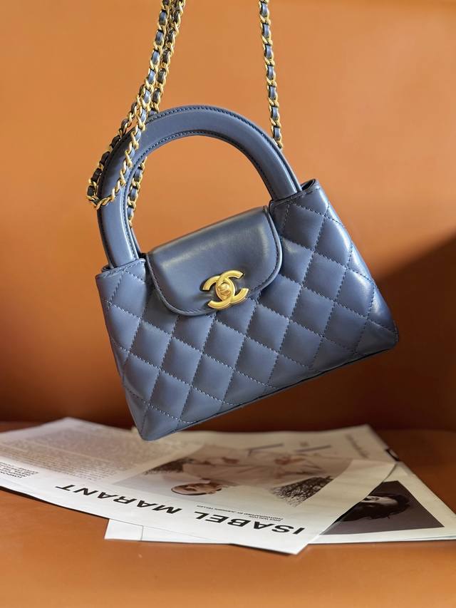 23K Kelly Size 13X19X7 Cm 23K Autumn And Winter Catwalk Hits Are Here. There