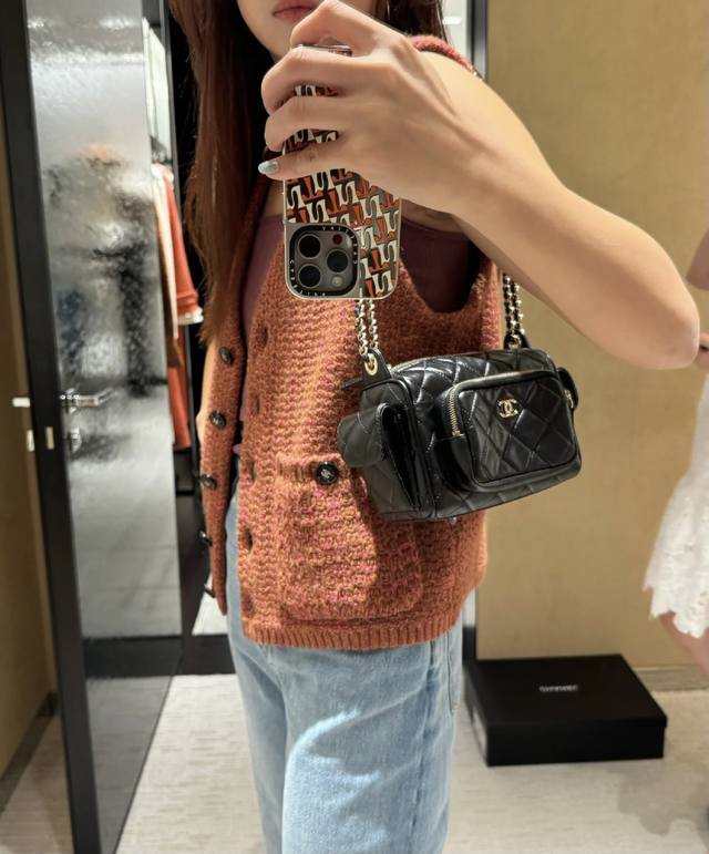 Original Leather In Stock 24K. A Super Practical Camera Bag. Sisters, Please Hel