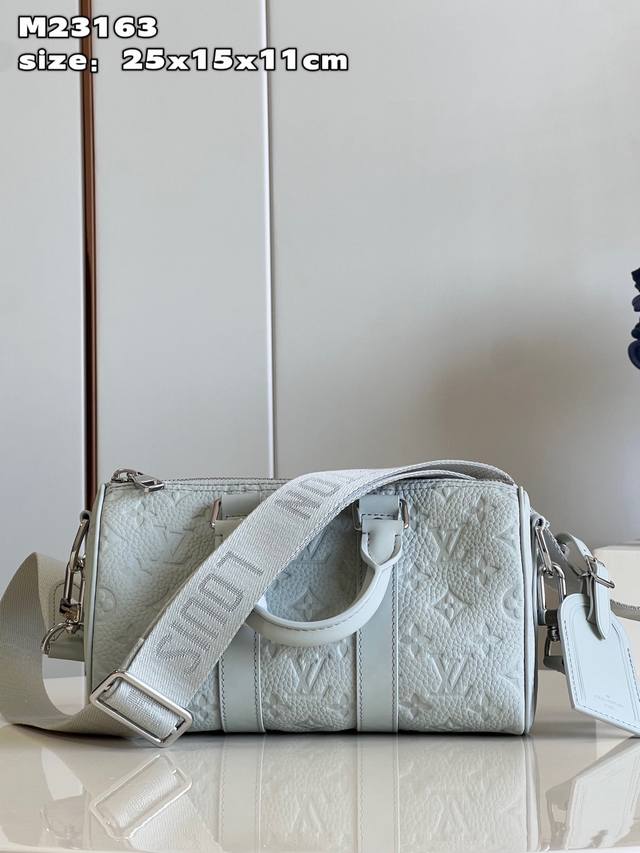 Factory Price P Top Original M23163 This Keepall Bandouli Re 25 Bag Is Made Of M