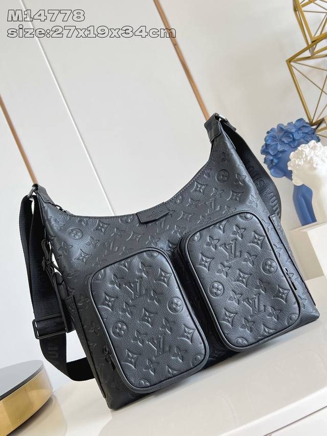 Factory Price P Top Original M14778 This Hobo Cargo Handbag Is Made Of Soft Mono