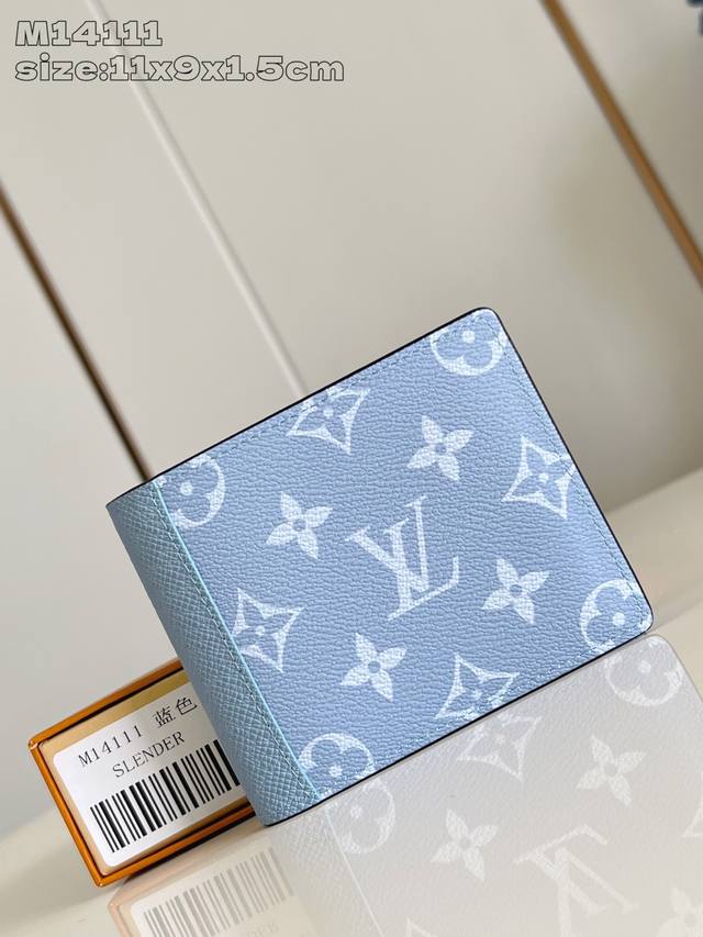 Factory Price P Top Original M14111 Blue This Compact Multiple Wallet Uses The S